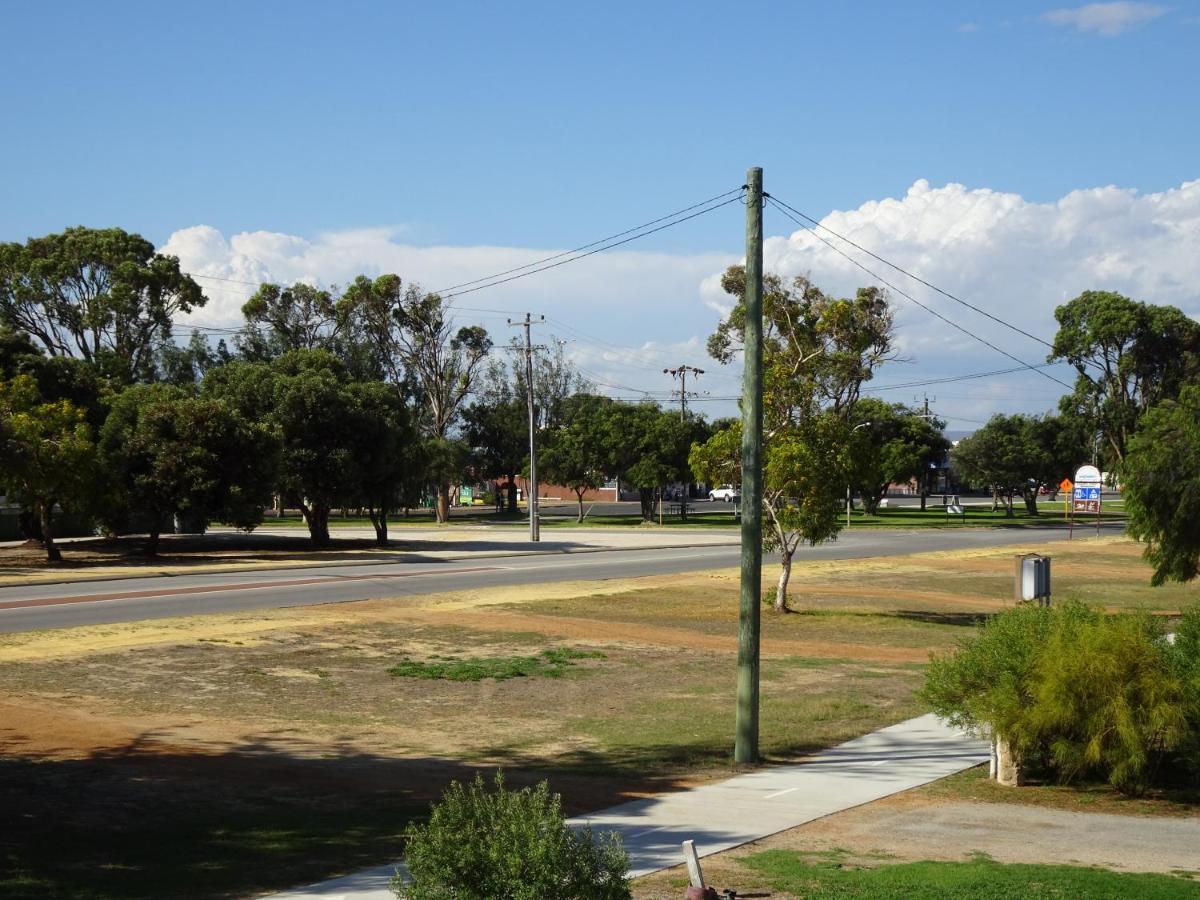 Central Views Jurien Bay Εξωτερικό φωτογραφία